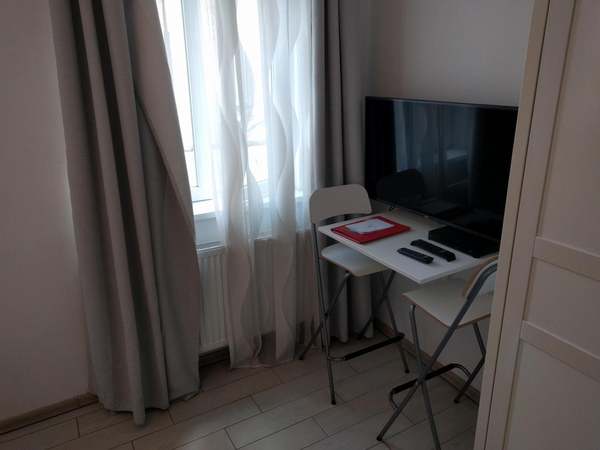 Inner-City Flat — Photos 1